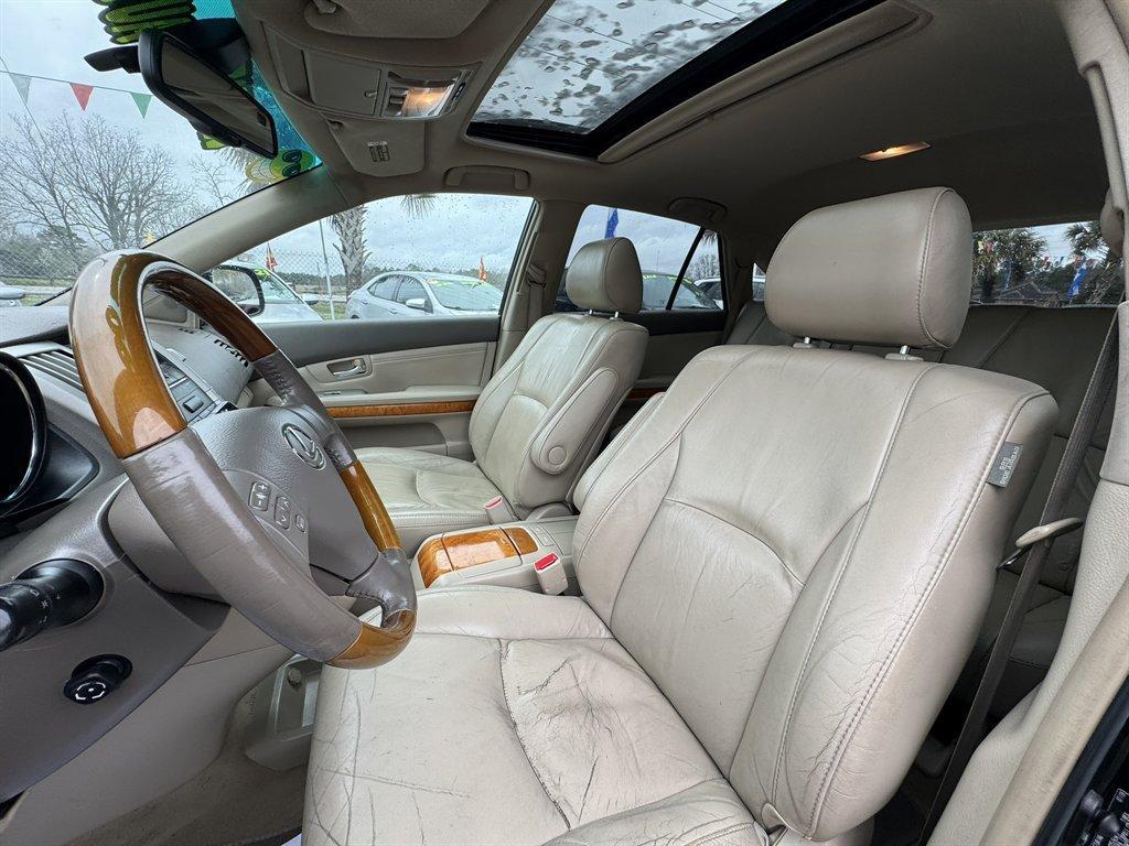 2009 Black /Beige Lexus RX 350 (2T2HK31U39C) with an 3.5l V6 SFI Dohc 3.5l engine, Automatic transmission, located at 745 East Steele Rd., West Columbia, SC, 29170, (803) 755-9148, 33.927212, -81.148483 - Photo#18