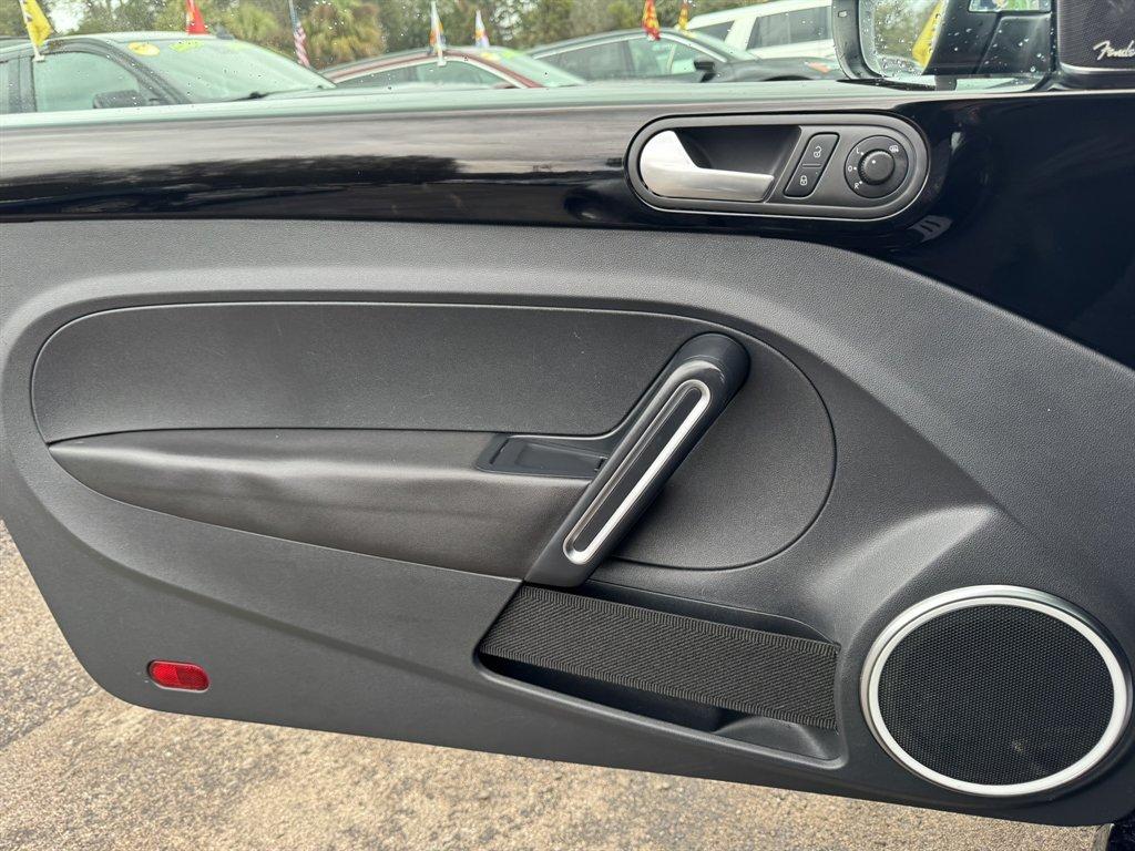 2013 Black /Black Volkswagen Beetle (3VWVS7AT2DM) with an 2.0l I-4 DI Dohc T/C 2.0l engine, Automatic transmission, located at 745 East Steele Rd., West Columbia, SC, 29170, (803) 755-9148, 33.927212, -81.148483 - Photo#16