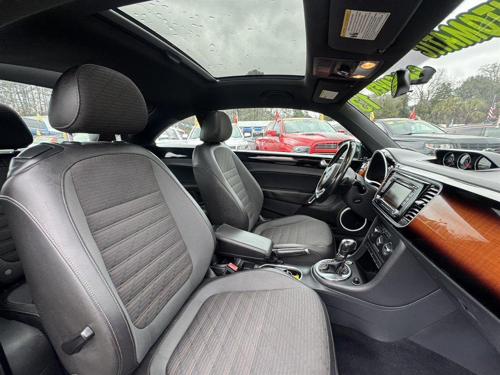 2013 Black /Black Volkswagen Beetle (3VWVS7AT2DM) with an 2.0l I-4 DI Dohc T/C 2.0l engine, Automatic transmission, located at 745 East Steele Rd., West Columbia, SC, 29170, (803) 755-9148, 33.927212, -81.148483 - Photo#21