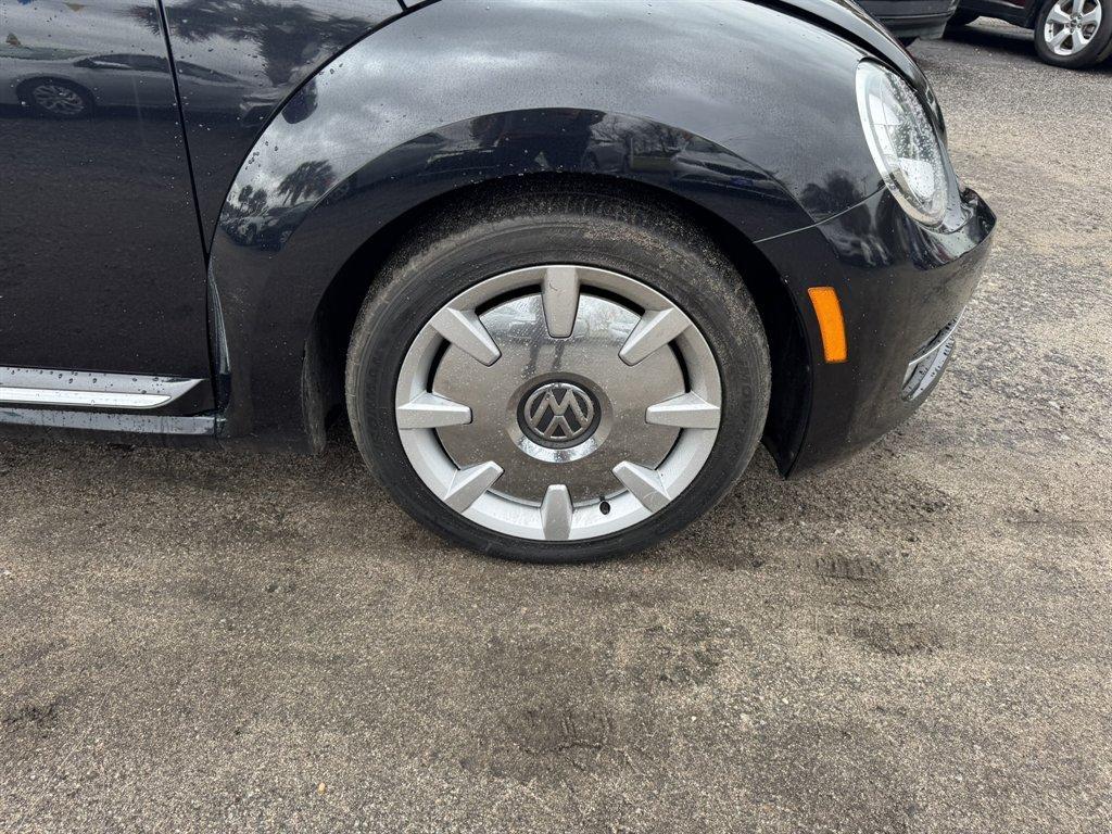 2013 Black /Black Volkswagen Beetle (3VWVS7AT2DM) with an 2.0l I-4 DI Dohc T/C 2.0l engine, Automatic transmission, located at 745 East Steele Rd., West Columbia, SC, 29170, (803) 755-9148, 33.927212, -81.148483 - Photo#26