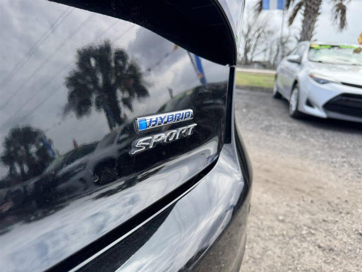 2023 Grey /Black Honda Accord (1HGCY2F59PA) with an 2.0l I-4 DI Dohc Hybrid 2 engine, Automatic transmission, located at 745 East Steele Rd., West Columbia, SC, 29170, (803) 755-9148, 33.927212, -81.148483 - Photo#27