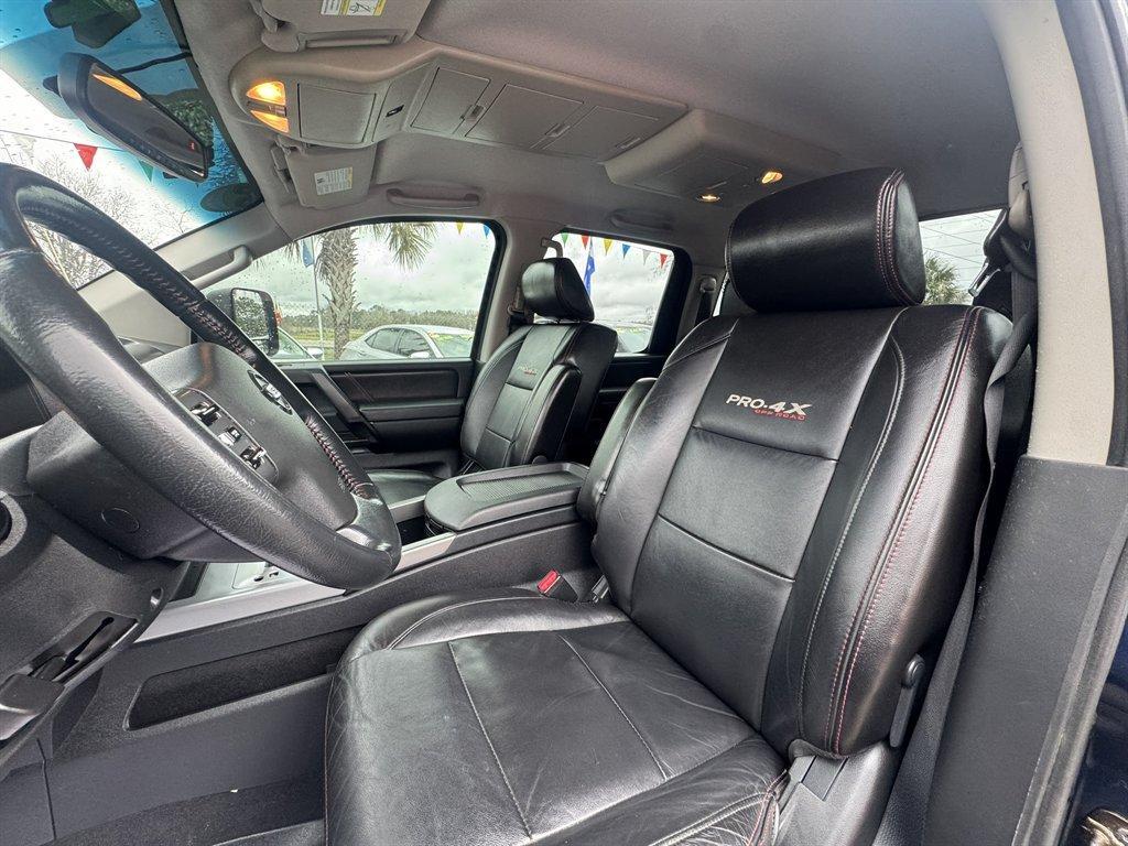 2012 Blue /Black Nissan Titan (1N6BA0ECXCN) with an 5.6l V8 MPI Dohc Flex 5.6 engine, Automatic transmission, located at 745 East Steele Rd., West Columbia, SC, 29170, (803) 755-9148, 33.927212, -81.148483 - Photo#17