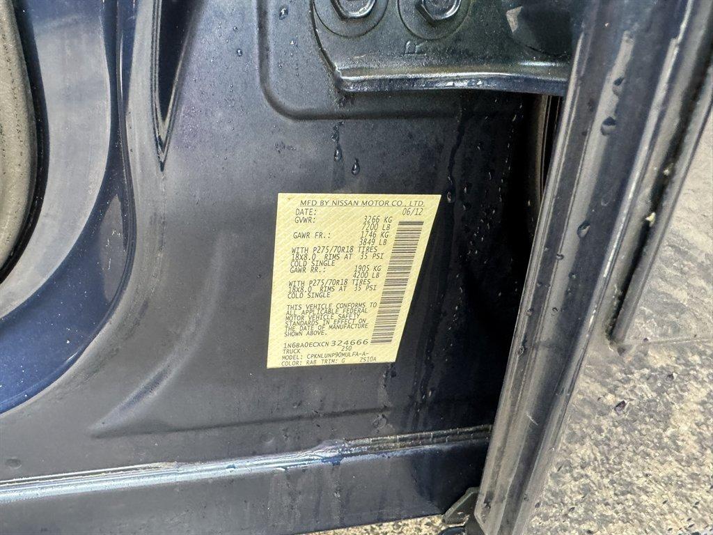 2012 Blue /Black Nissan Titan (1N6BA0ECXCN) with an 5.6l V8 MPI Dohc Flex 5.6 engine, Automatic transmission, located at 745 East Steele Rd., West Columbia, SC, 29170, (803) 755-9148, 33.927212, -81.148483 - Photo#35