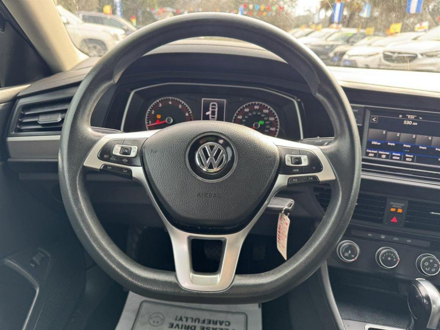 2020 Grey /Grey Volkswagen Jetta (3VWCB7BU2LM) with an 1.4l I-4 DI Dohc T/C 1.4l engine, Automatic transmission, located at 745 East Steele Rd., West Columbia, SC, 29170, (803) 755-9148, 33.927212, -81.148483 - Photo#6