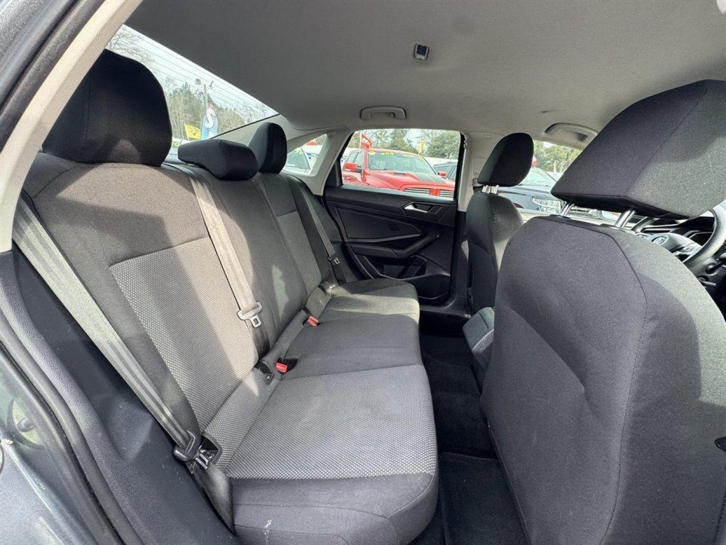 2020 Grey /Grey Volkswagen Jetta (3VWCB7BU2LM) with an 1.4l I-4 DI Dohc T/C 1.4l engine, Automatic transmission, located at 745 East Steele Rd., West Columbia, SC, 29170, (803) 755-9148, 33.927212, -81.148483 - Photo#20