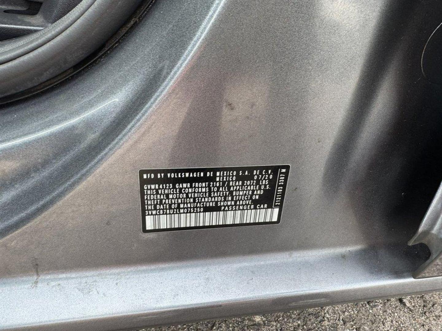 2020 Grey /Grey Volkswagen Jetta (3VWCB7BU2LM) with an 1.4l I-4 DI Dohc T/C 1.4l engine, Automatic transmission, located at 745 East Steele Rd., West Columbia, SC, 29170, (803) 755-9148, 33.927212, -81.148483 - Photo#27