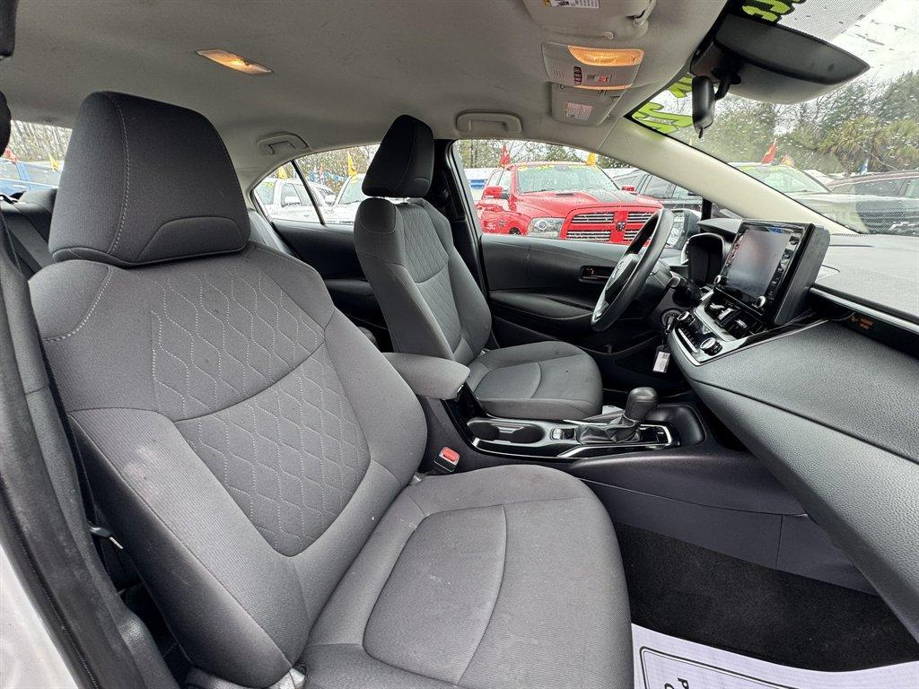 2022 Silver /Black Toyota Corolla (5YFEPMAE6NP) with an 1.8l I-4 MPI Dohc 1.8l engine, Automatic transmission, located at 745 East Steele Rd., West Columbia, SC, 29170, (803) 755-9148, 33.927212, -81.148483 - Photo#24