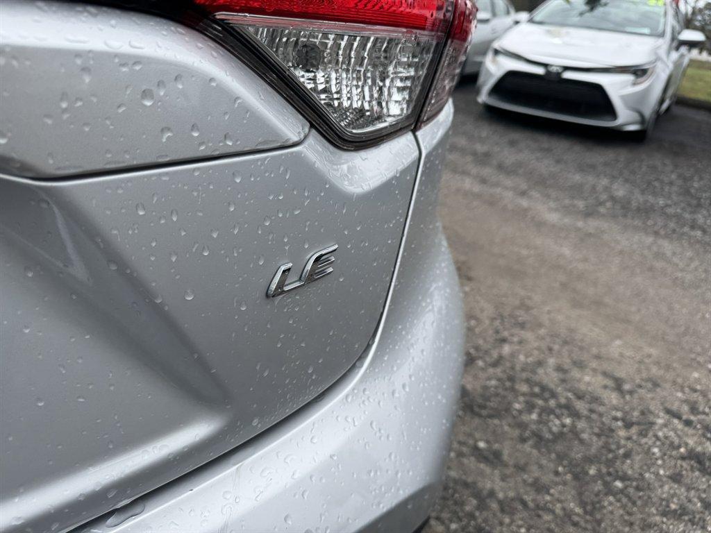 2022 Silver /Black Toyota Corolla (5YFEPMAE6NP) with an 1.8l I-4 MPI Dohc 1.8l engine, Automatic transmission, located at 745 East Steele Rd., West Columbia, SC, 29170, (803) 755-9148, 33.927212, -81.148483 - Photo#25