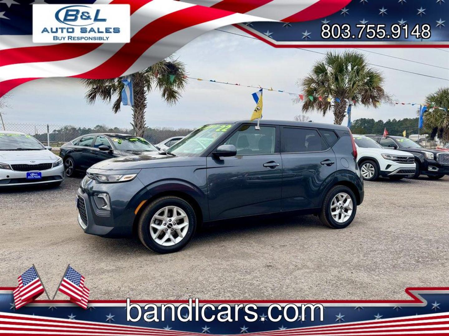 2022 Grey /Grey Kia Soul (KNDJ23AU0N7) with an 2.0l I-4 DI Dohc 2.0l engine, Automatic transmission, located at 745 East Steele Rd., West Columbia, SC, 29170, (803) 755-9148, 33.927212, -81.148483 - Photo#0