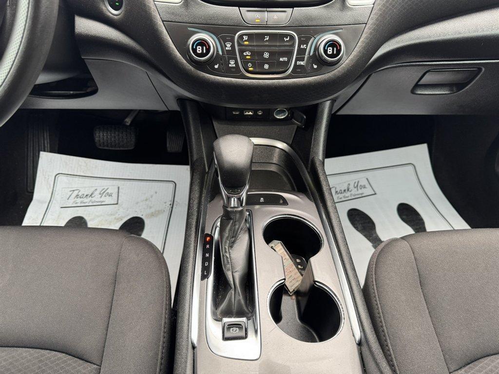 2023 Grey /Grey Chevrolet Malibu (1G1ZD5ST9PF) with an 1.5l I-4 DI Dohc T/C 1.5l engine, Automatic transmission, located at 745 East Steele Rd., West Columbia, SC, 29170, (803) 755-9148, 33.927212, -81.148483 - Photo#15