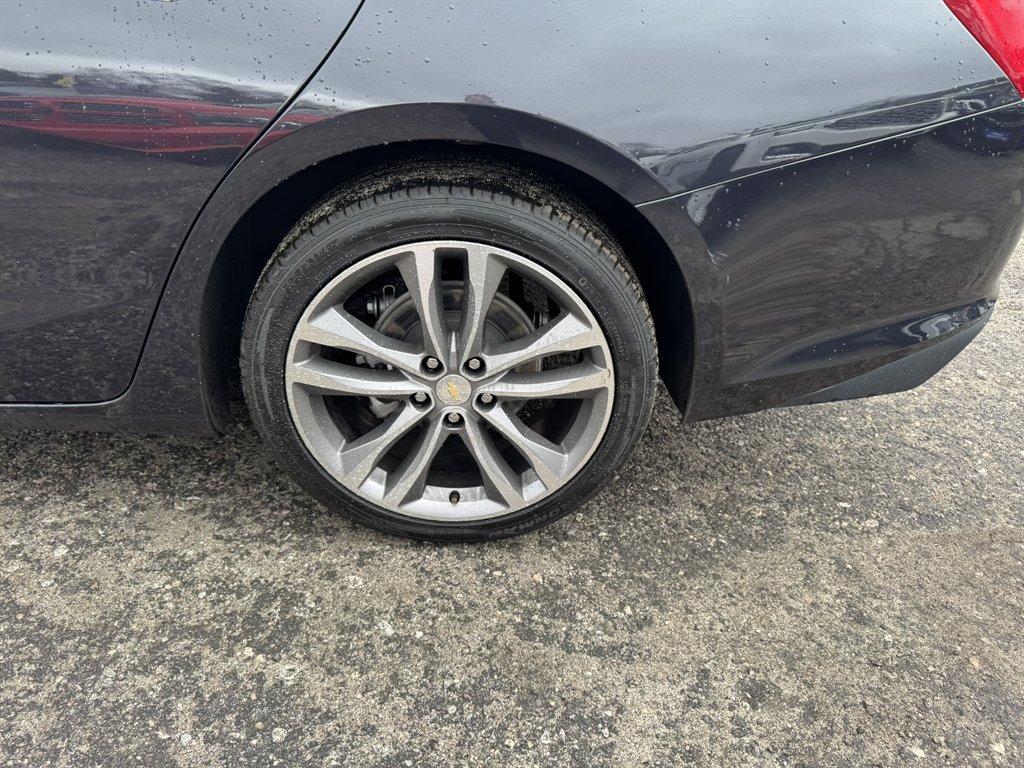 2023 Grey /Grey Chevrolet Malibu (1G1ZD5ST9PF) with an 1.5l I-4 DI Dohc T/C 1.5l engine, Automatic transmission, located at 745 East Steele Rd., West Columbia, SC, 29170, (803) 755-9148, 33.927212, -81.148483 - Photo#30