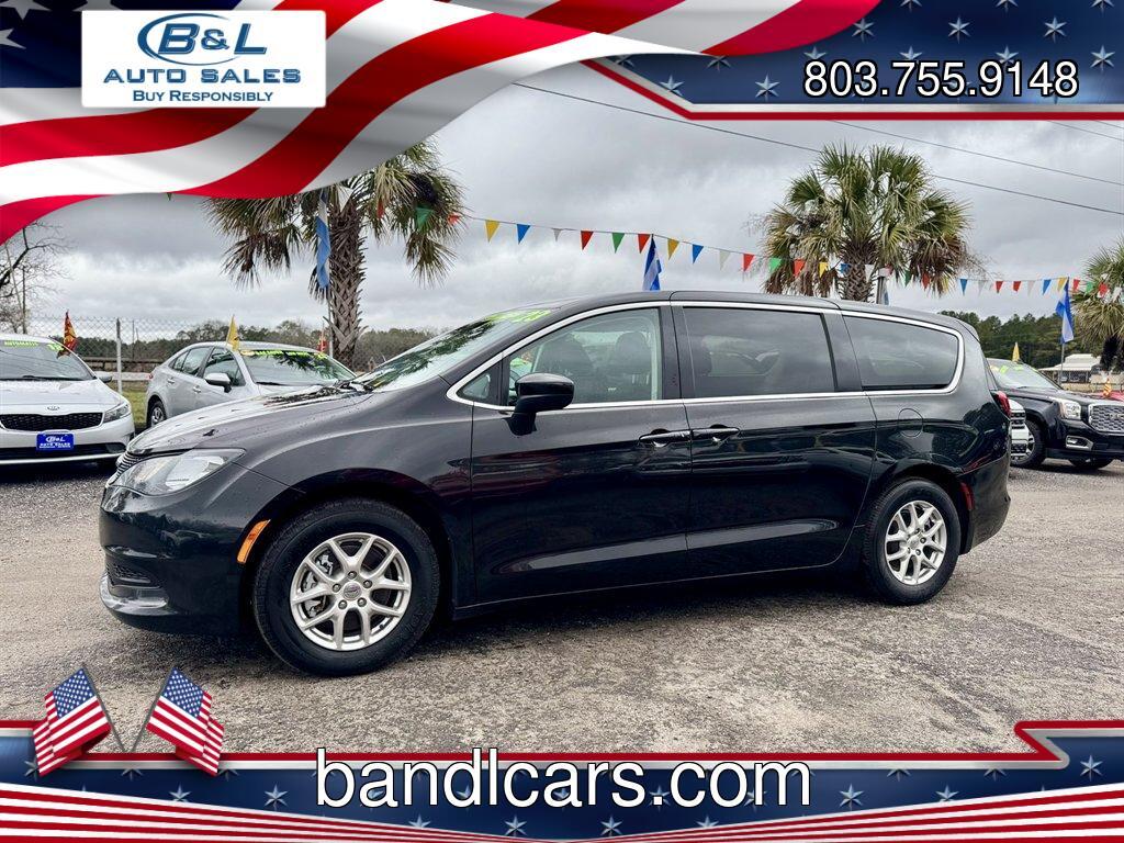 2023 Black /Grey Chrysler Voyager (2C4RC1CGXPR) with an 3.6l V6 Smpi Dohc VVT 3.6 engine, Automatic transmission, located at 745 East Steele Rd., West Columbia, SC, 29170, (803) 755-9148, 33.927212, -81.148483 - Photo#0