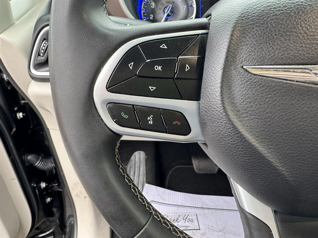 2023 Black /Grey Chrysler Voyager (2C4RC1CGXPR) with an 3.6l V6 Smpi Dohc VVT 3.6 engine, Automatic transmission, located at 745 East Steele Rd., West Columbia, SC, 29170, (803) 755-9148, 33.927212, -81.148483 - Photo#8