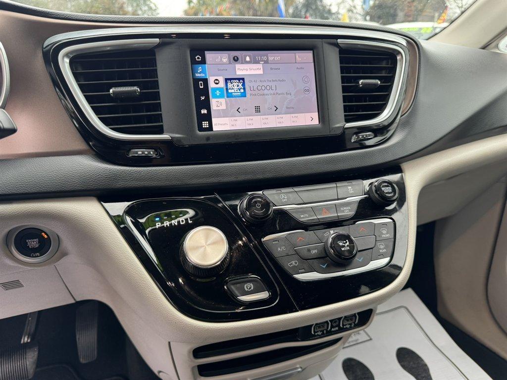 2023 Black /Grey Chrysler Voyager (2C4RC1CGXPR) with an 3.6l V6 Smpi Dohc VVT 3.6 engine, Automatic transmission, located at 745 East Steele Rd., West Columbia, SC, 29170, (803) 755-9148, 33.927212, -81.148483 - Photo#12