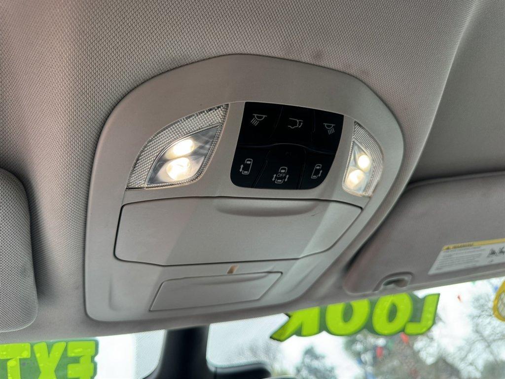 2023 Black /Grey Chrysler Voyager (2C4RC1CGXPR) with an 3.6l V6 Smpi Dohc VVT 3.6 engine, Automatic transmission, located at 745 East Steele Rd., West Columbia, SC, 29170, (803) 755-9148, 33.927212, -81.148483 - Photo#15