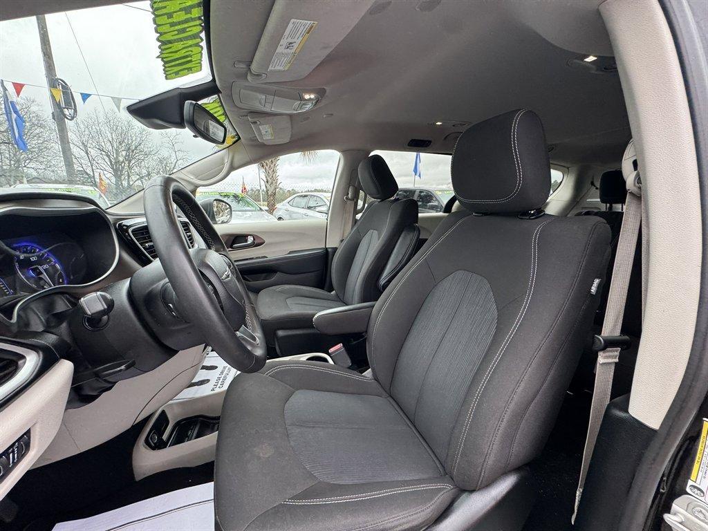 2023 Black /Grey Chrysler Voyager (2C4RC1CGXPR) with an 3.6l V6 Smpi Dohc VVT 3.6 engine, Automatic transmission, located at 745 East Steele Rd., West Columbia, SC, 29170, (803) 755-9148, 33.927212, -81.148483 - Photo#19