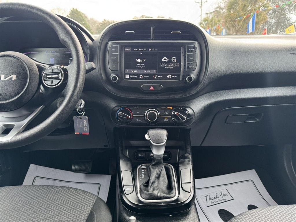 2023 Grey /Grey Kia Soul (KNDJ23AUXP7) with an 2.0l I-4 DI Dohc 2.0l engine, Automatic transmission, located at 745 East Steele Rd., West Columbia, SC, 29170, (803) 755-9148, 33.927212, -81.148483 - Photo#11