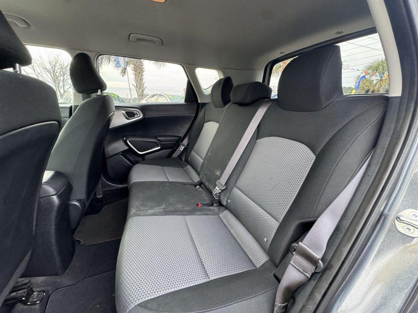 2023 Grey /Grey Kia Soul (KNDJ23AUXP7) with an 2.0l I-4 DI Dohc 2.0l engine, Automatic transmission, located at 745 East Steele Rd., West Columbia, SC, 29170, (803) 755-9148, 33.927212, -81.148483 - Photo#19