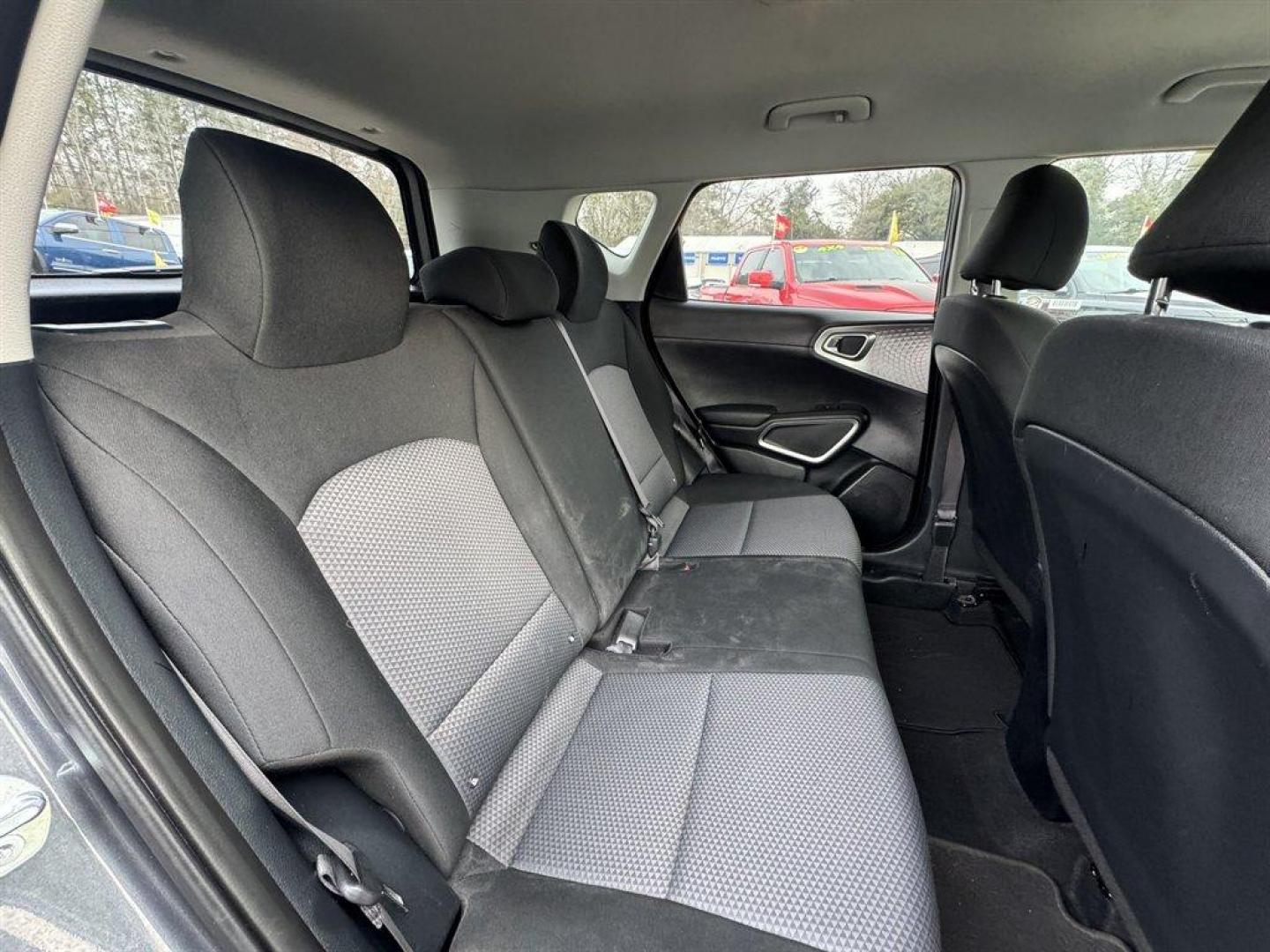 2023 Grey /Grey Kia Soul (KNDJ23AUXP7) with an 2.0l I-4 DI Dohc 2.0l engine, Automatic transmission, located at 745 East Steele Rd., West Columbia, SC, 29170, (803) 755-9148, 33.927212, -81.148483 - Photo#21