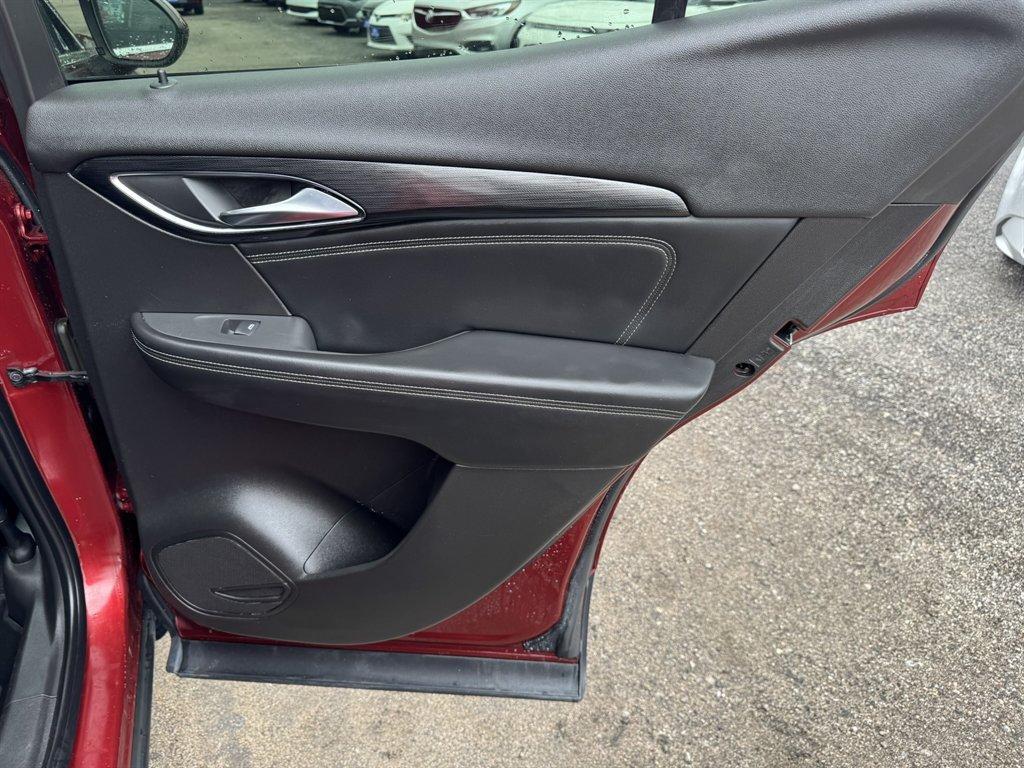 2023 Red /Black Buick Envision (LRBFZNR44PD) with an 2.0l I-4 DI Dohc T/C 2.0l engine, Automatic transmission, located at 745 East Steele Rd., West Columbia, SC, 29170, (803) 755-9148, 33.927212, -81.148483 - Photo#23