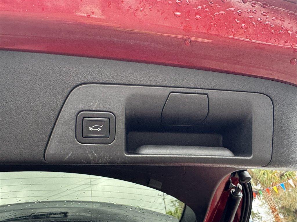 2023 Red /Black Buick Envision (LRBFZNR44PD) with an 2.0l I-4 DI Dohc T/C 2.0l engine, Automatic transmission, located at 745 East Steele Rd., West Columbia, SC, 29170, (803) 755-9148, 33.927212, -81.148483 - Photo#29