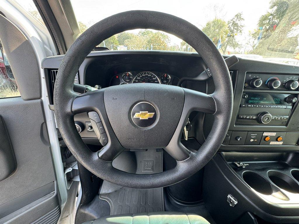 2016 White /Grey Chevrolet G2500 Vans (1GCWGAFG4G1) with an 6.0l V8 SFI OHV Flex 6.0l engine, Automatic transmission, located at 745 East Steele Rd., West Columbia, SC, 29170, (803) 755-9148, 33.927212, -81.148483 - Photo#6