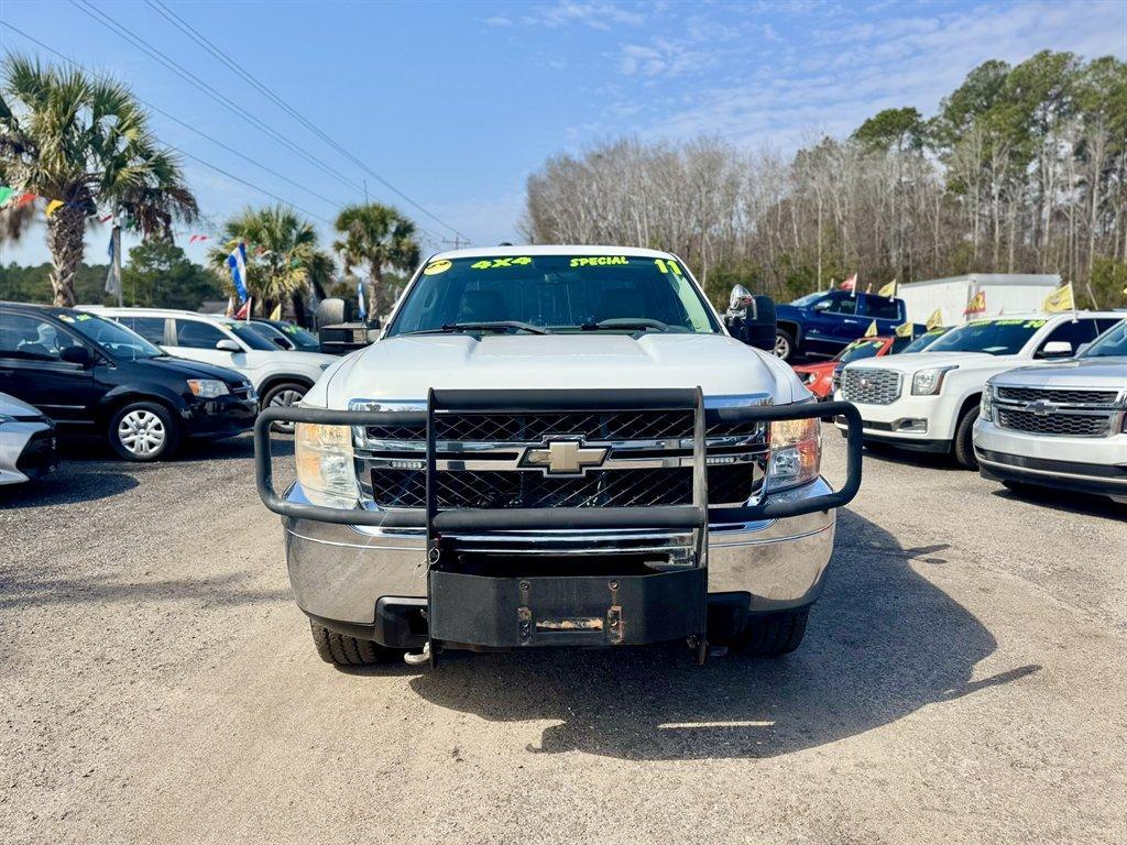 2011 White /Grey Chevrolet Silverado 2500 (1GC2KVCG7BZ) with an 6.0l V8 SFI 6.0l engine, Automatic transmission, located at 745 East Steele Rd., West Columbia, SC, 29170, (803) 755-9148, 33.927212, -81.148483 - Photo#1