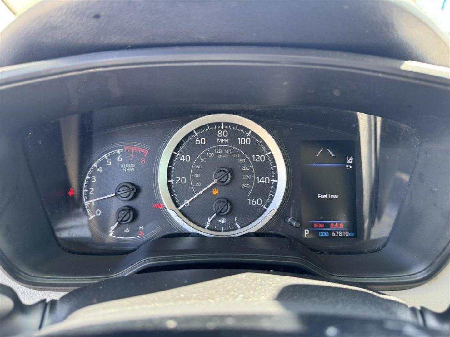 2021 White /Grey Toyota Corolla (JTDEPMAE1MJ) with an 1.8l I-4 MPI Dohc 1.8l engine, Automatic transmission, located at 745 East Steele Rd., West Columbia, SC, 29170, (803) 755-9148, 33.927212, -81.148483 - Photo#10