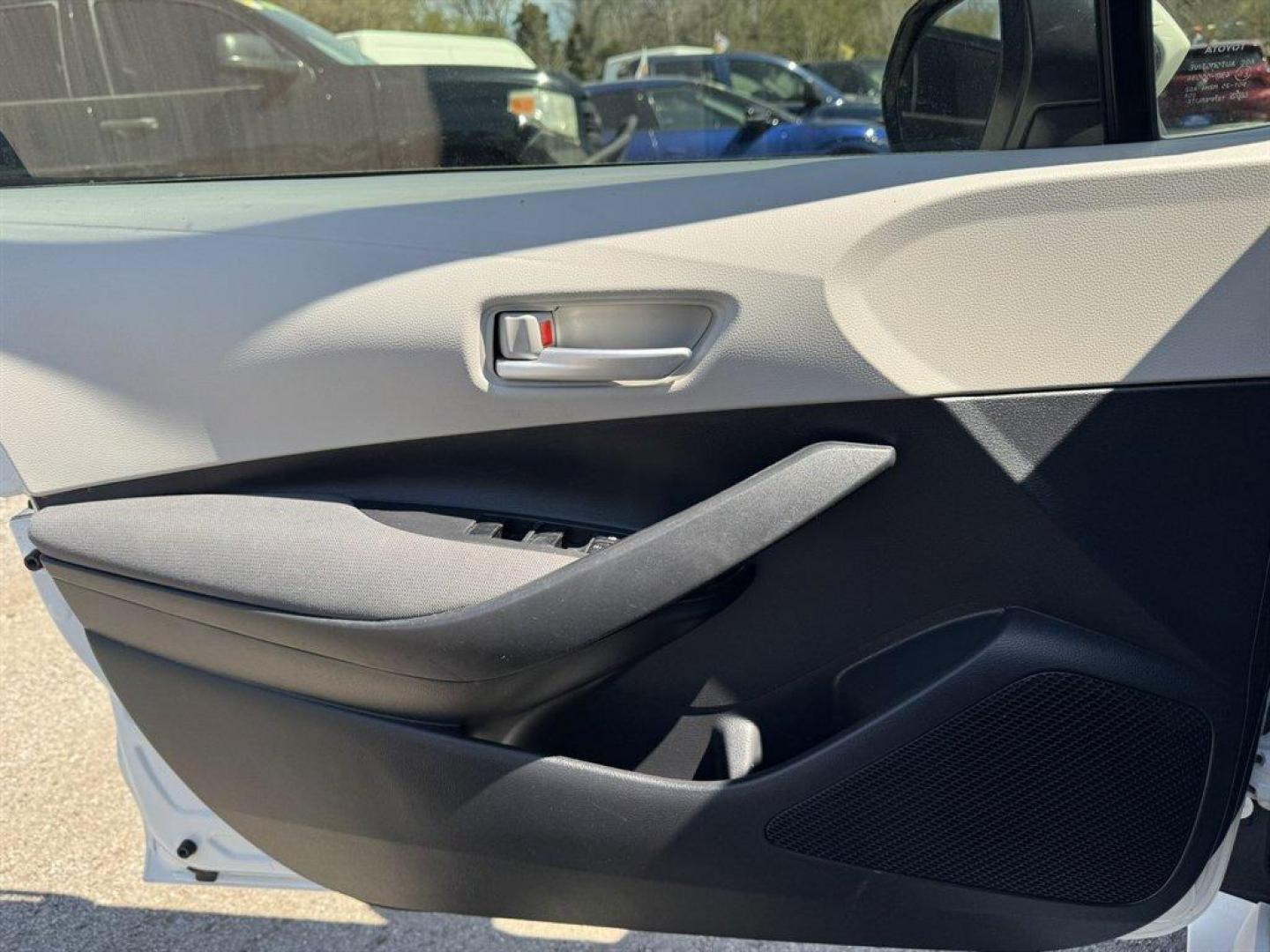 2021 White /Grey Toyota Corolla (JTDEPMAE1MJ) with an 1.8l I-4 MPI Dohc 1.8l engine, Automatic transmission, located at 745 East Steele Rd., West Columbia, SC, 29170, (803) 755-9148, 33.927212, -81.148483 - Photo#17