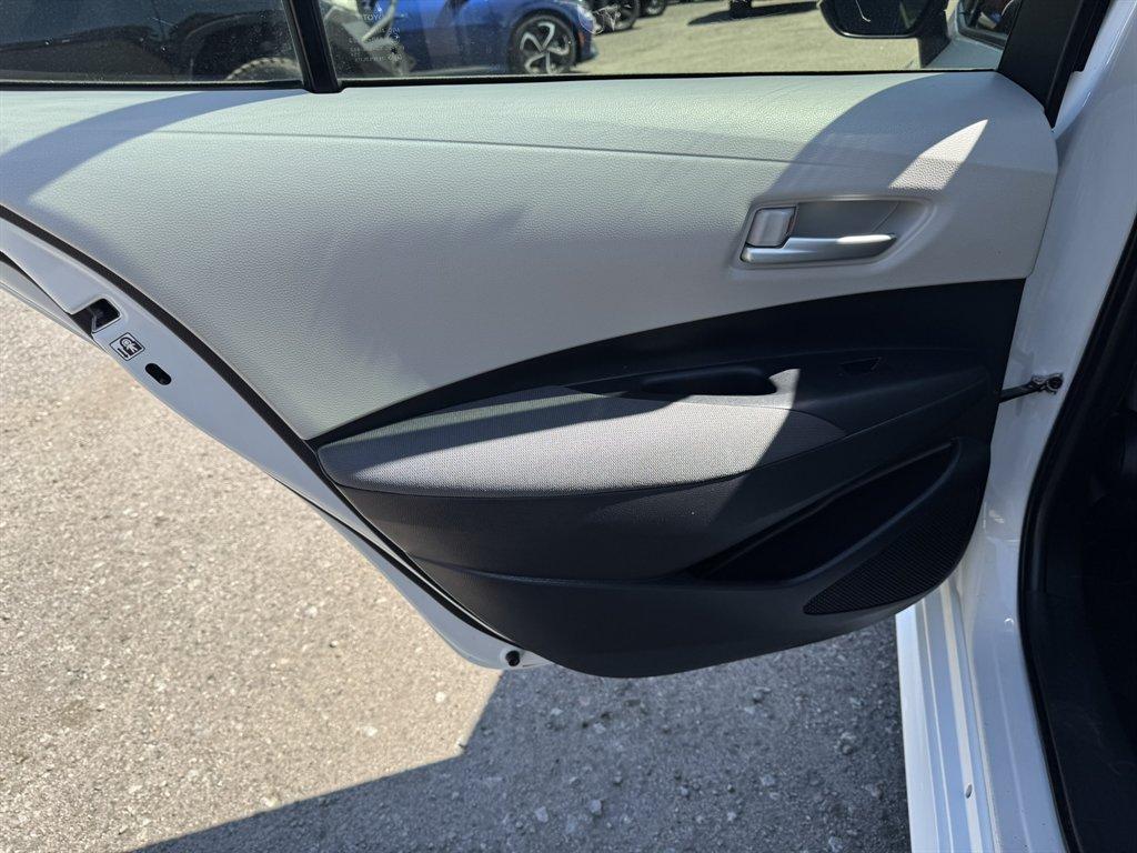 2021 White /Grey Toyota Corolla (JTDEPMAE1MJ) with an 1.8l I-4 MPI Dohc 1.8l engine, Automatic transmission, located at 745 East Steele Rd., West Columbia, SC, 29170, (803) 755-9148, 33.927212, -81.148483 - Photo#20