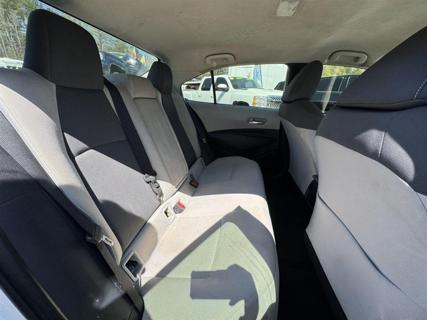 2021 White /Grey Toyota Corolla (JTDEPMAE1MJ) with an 1.8l I-4 MPI Dohc 1.8l engine, Automatic transmission, located at 745 East Steele Rd., West Columbia, SC, 29170, (803) 755-9148, 33.927212, -81.148483 - Photo#23