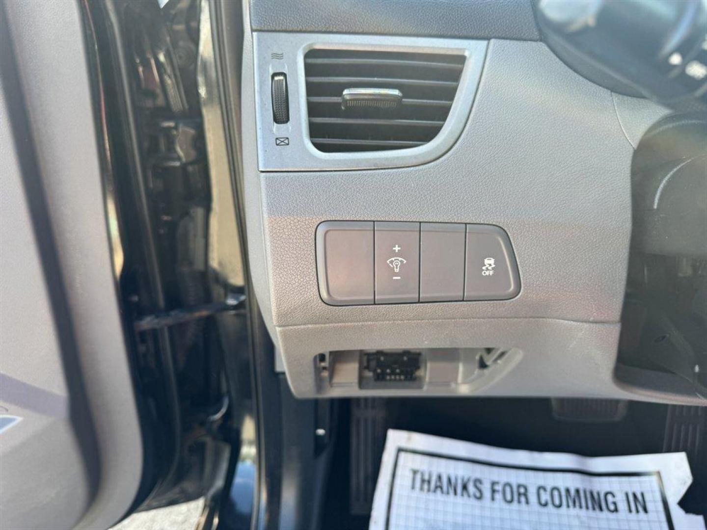 2011 Black /Grey Hyundai Elantra (KMHDH4AE3BU) with an 1.8l I-4 MPI Dohc 1.8l engine, Automatic transmission, located at 745 East Steele Rd., West Columbia, SC, 29170, (803) 755-9148, 33.927212, -81.148483- Photo#13