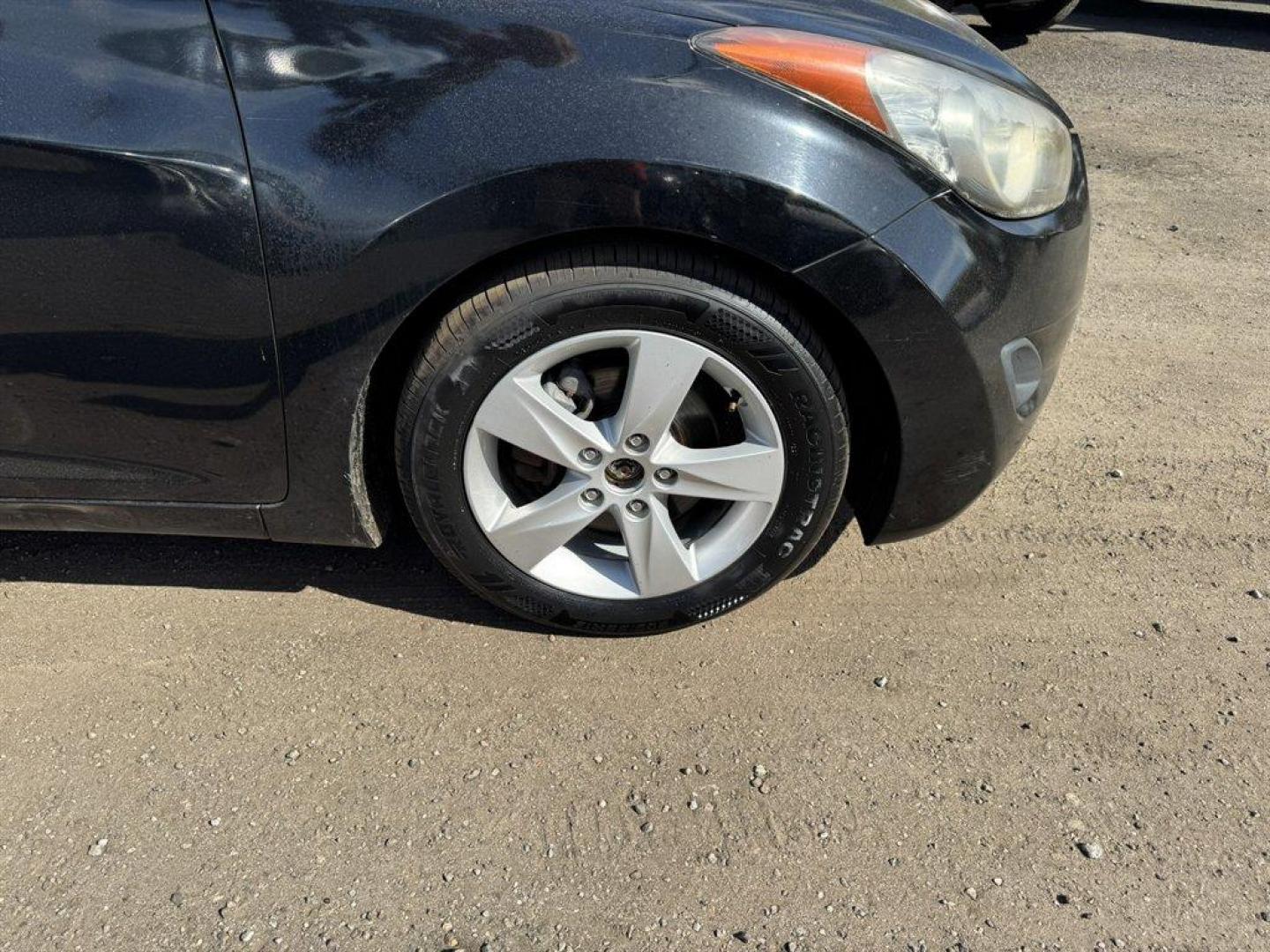 2011 Black /Grey Hyundai Elantra (KMHDH4AE3BU) with an 1.8l I-4 MPI Dohc 1.8l engine, Automatic transmission, located at 745 East Steele Rd., West Columbia, SC, 29170, (803) 755-9148, 33.927212, -81.148483- Photo#23