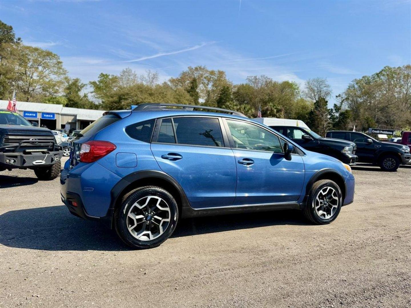 2016 Blue,Light /Taupe Subaru Crosstrek (JF2GPADC6G8) with an 2.0l H-4 DI Dohc 2.0l engine, Automatic transmission, located at 745 East Steele Rd., West Columbia, SC, 29170, (803) 755-9148, 33.927212, -81.148483 - Photo#3