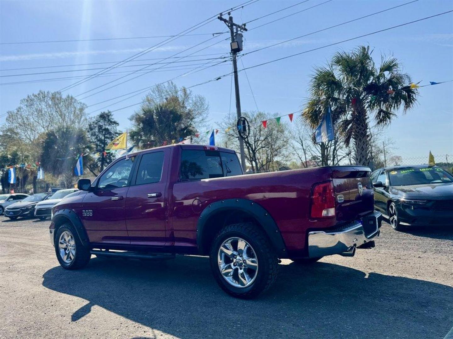 2015 Red /Grey Ram 1500 (1C6RR7GT5FS) with an 5.7l V8 Smpi Hemi 5.7l engine, Automatic transmission, located at 745 East Steele Rd., West Columbia, SC, 29170, (803) 755-9148, 33.927212, -81.148483 - Photo#5
