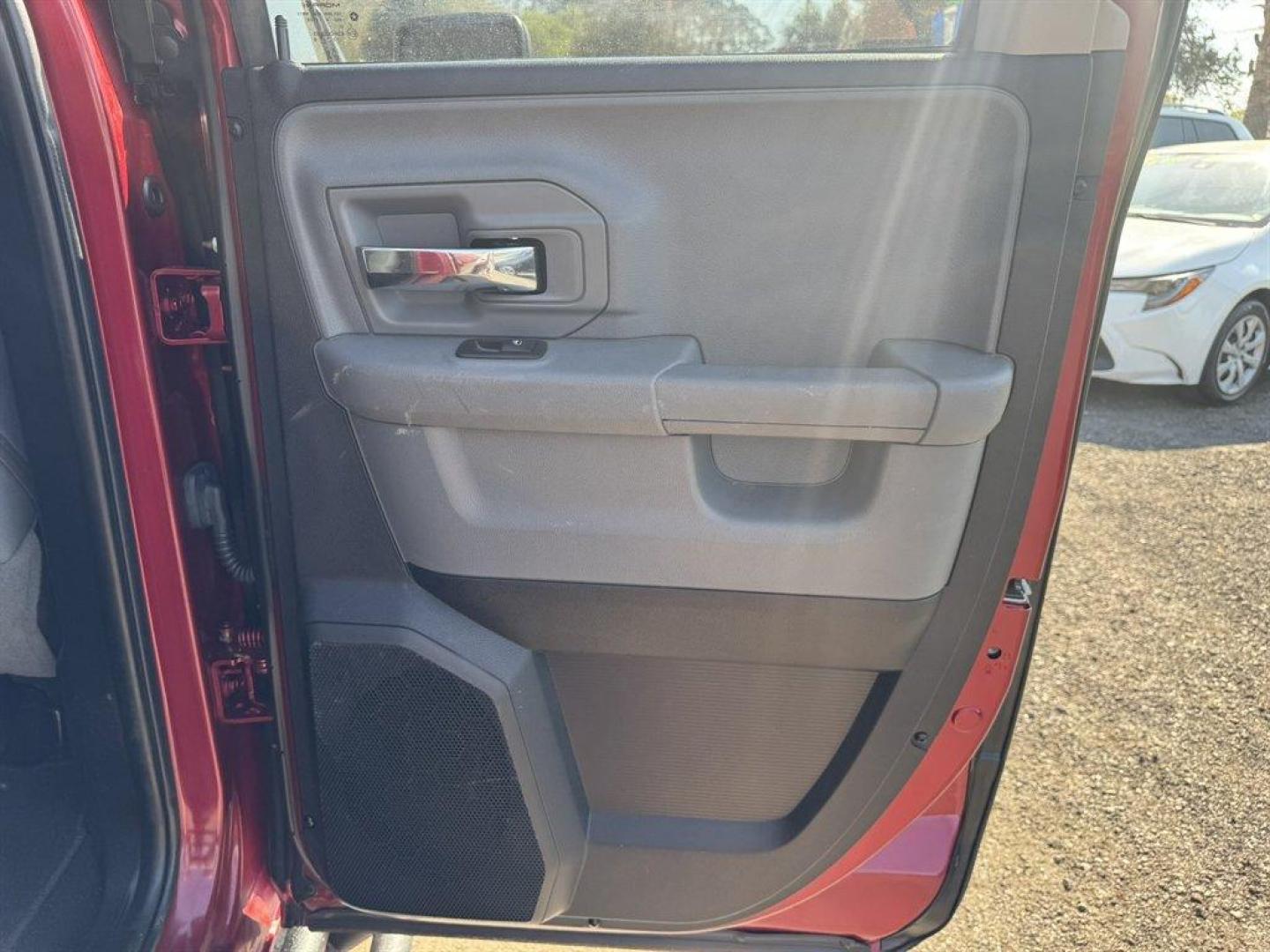 2015 Red /Grey Ram 1500 (1C6RR7GT5FS) with an 5.7l V8 Smpi Hemi 5.7l engine, Automatic transmission, located at 745 East Steele Rd., West Columbia, SC, 29170, (803) 755-9148, 33.927212, -81.148483 - Photo#23