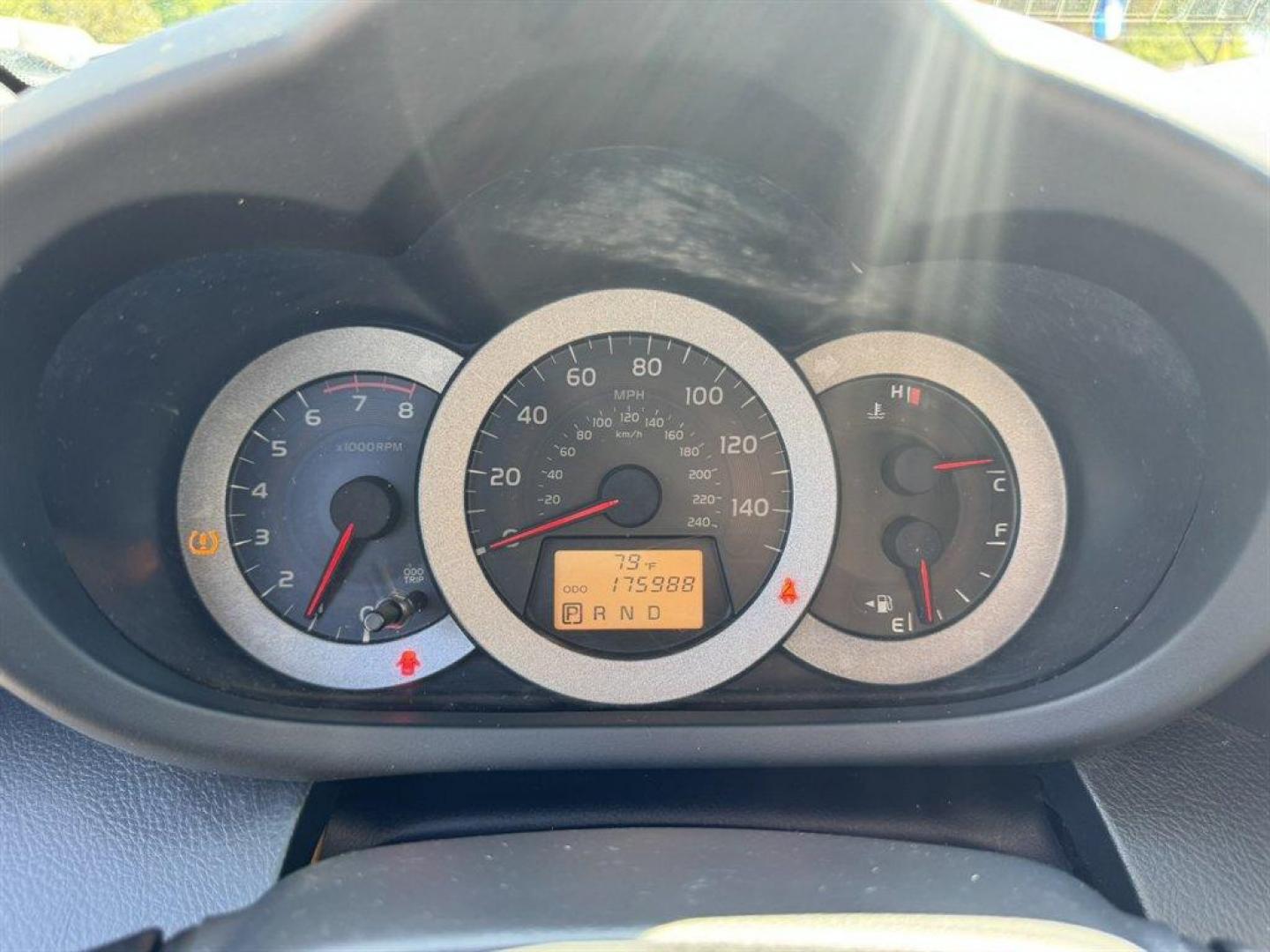 2010 Silver /Grey Toyota RAV4 (JTMWK4DV4AD) with an 3.5l V6 SFI Dohc 3.5l engine, Automatic transmission, located at 745 East Steele Rd., West Columbia, SC, 29170, (803) 755-9148, 33.927212, -81.148483 - Photo#12