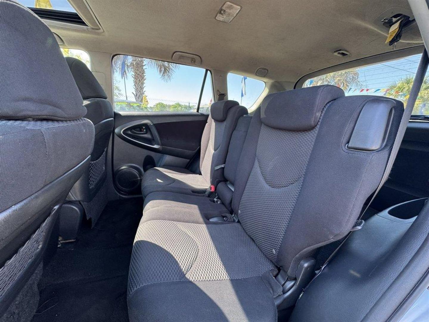 2010 Silver /Grey Toyota RAV4 (JTMWK4DV4AD) with an 3.5l V6 SFI Dohc 3.5l engine, Automatic transmission, located at 745 East Steele Rd., West Columbia, SC, 29170, (803) 755-9148, 33.927212, -81.148483 - Photo#21