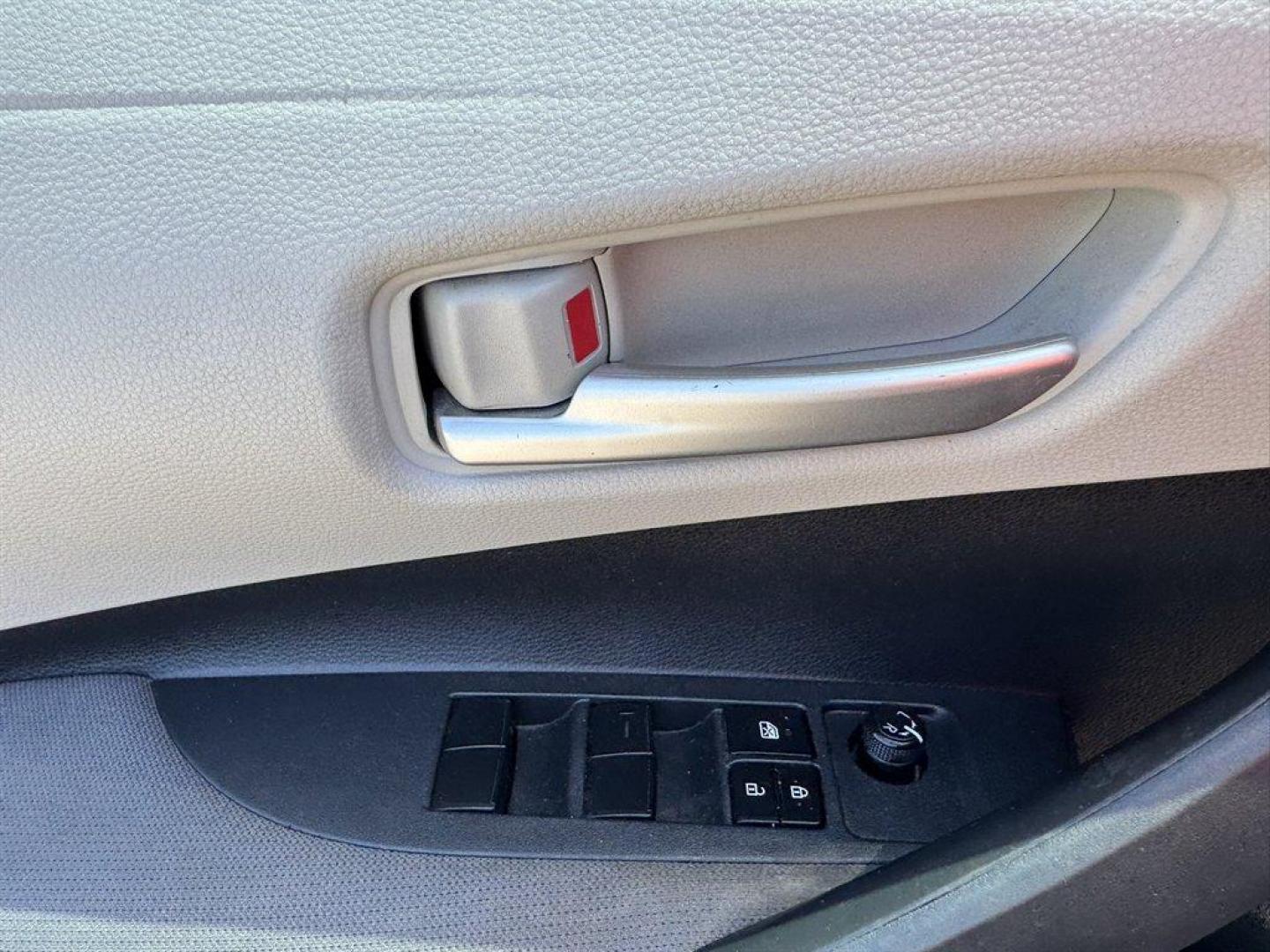 2020 Black /Grey Toyota Corolla (5YFEPRAE0LP) with an 1.8l I-4 MPI Dohc 1.8l engine, Automatic transmission, located at 745 East Steele Rd., West Columbia, SC, 29170, (803) 755-9148, 33.927212, -81.148483 - Photo#17
