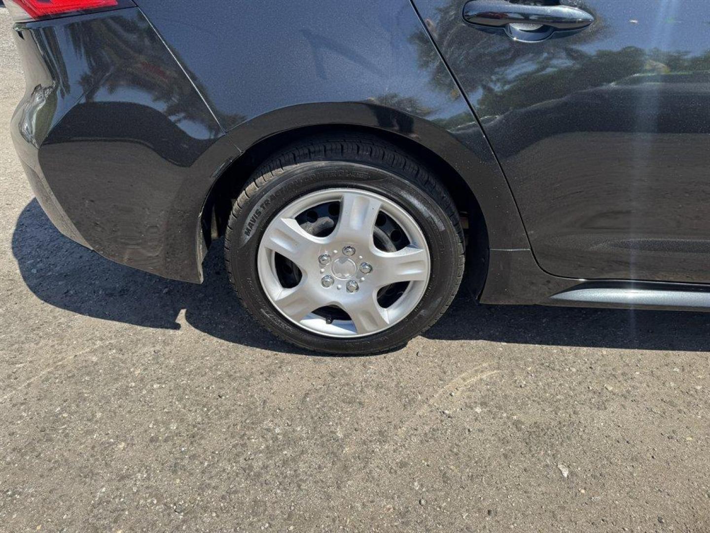 2020 Black /Grey Toyota Corolla (5YFEPRAE0LP) with an 1.8l I-4 MPI Dohc 1.8l engine, Automatic transmission, located at 745 East Steele Rd., West Columbia, SC, 29170, (803) 755-9148, 33.927212, -81.148483 - Photo#27