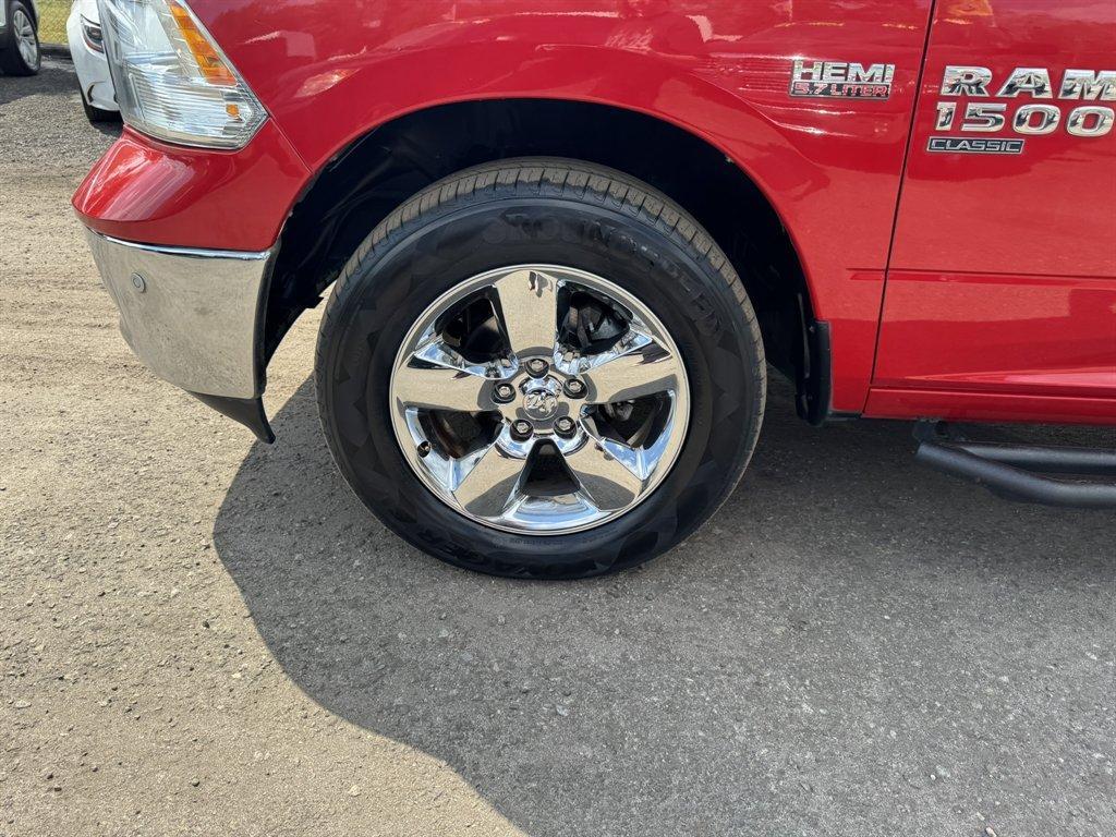 2019 Red /Grey Ram 1500 DS (1C6RR7TT5KS) with an 5.7l V8 Smpi Hemi 5.7l engine, Automatic transmission, located at 745 East Steele Rd., West Columbia, SC, 29170, (803) 755-9148, 33.927212, -81.148483 - Photo#35