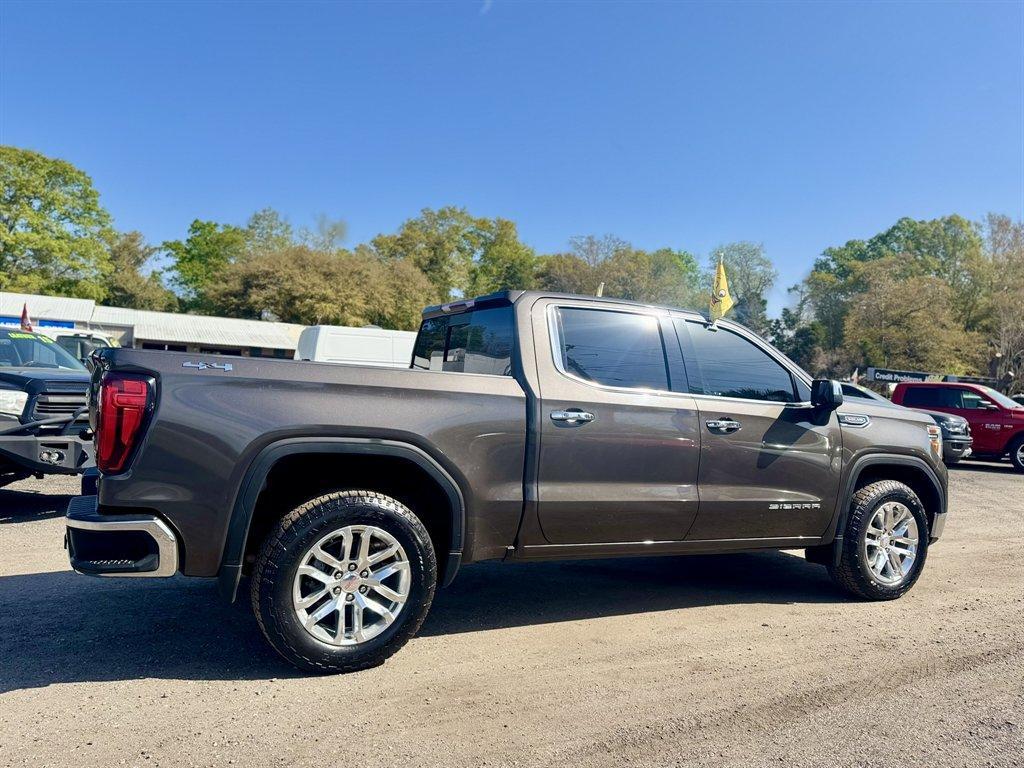 2020 Grey /Black GMC Sierra 1500 (1GTU9DEL1LZ) with an 6.2l V8 DI DYN Fuel Mgmt engine, Automatic transmission, located at 745 East Steele Rd., West Columbia, SC, 29170, (803) 755-9148, 33.927212, -81.148483 - Photo#5