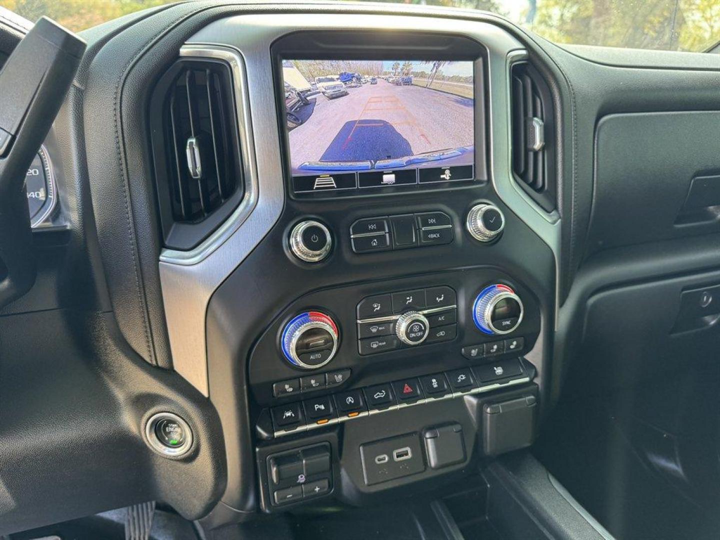 2020 Grey /Black GMC Sierra 1500 (1GTU9DEL1LZ) with an 6.2l V8 DI DYN Fuel Mgmt engine, Automatic transmission, located at 745 East Steele Rd., West Columbia, SC, 29170, (803) 755-9148, 33.927212, -81.148483- Photo#13