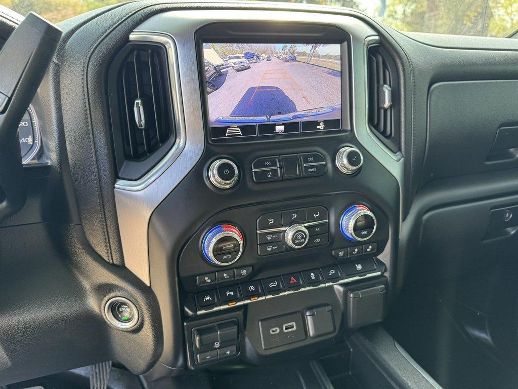 2020 Grey /Black GMC Sierra 1500 (1GTU9DEL1LZ) with an 6.2l V8 DI DYN Fuel Mgmt engine, Automatic transmission, located at 745 East Steele Rd., West Columbia, SC, 29170, (803) 755-9148, 33.927212, -81.148483 - Photo#13