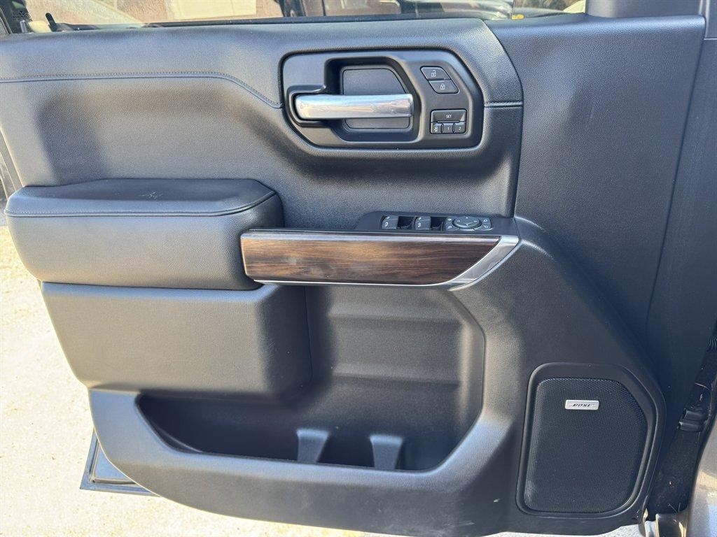 2020 Grey /Black GMC Sierra 1500 (1GTU9DEL1LZ) with an 6.2l V8 DI DYN Fuel Mgmt engine, Automatic transmission, located at 745 East Steele Rd., West Columbia, SC, 29170, (803) 755-9148, 33.927212, -81.148483 - Photo#17