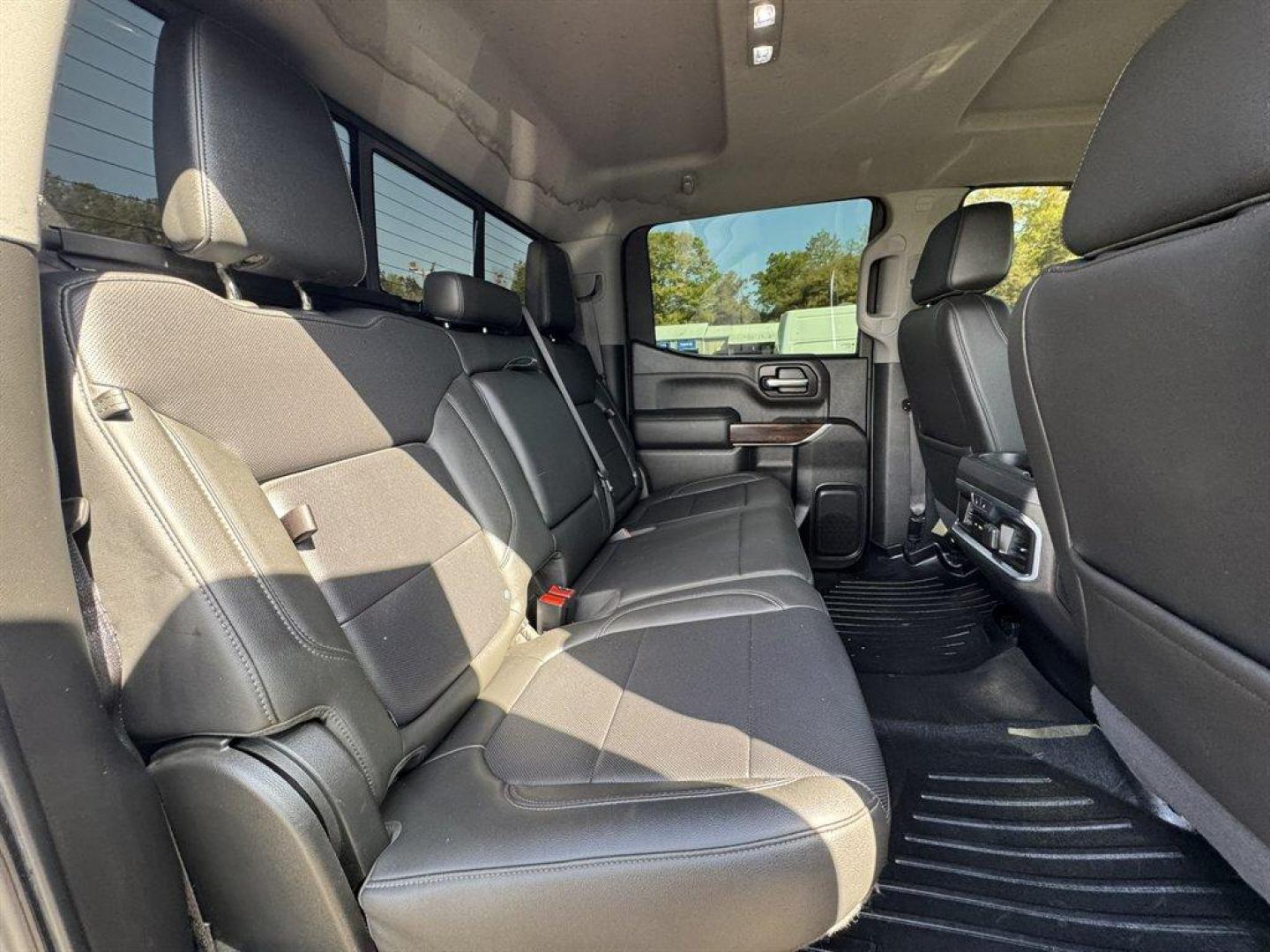 2020 Grey /Black GMC Sierra 1500 (1GTU9DEL1LZ) with an 6.2l V8 DI DYN Fuel Mgmt engine, Automatic transmission, located at 745 East Steele Rd., West Columbia, SC, 29170, (803) 755-9148, 33.927212, -81.148483- Photo#25