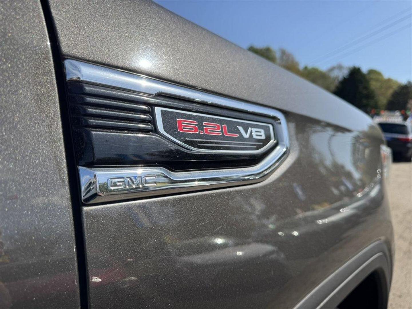2020 Grey /Black GMC Sierra 1500 (1GTU9DEL1LZ) with an 6.2l V8 DI DYN Fuel Mgmt engine, Automatic transmission, located at 745 East Steele Rd., West Columbia, SC, 29170, (803) 755-9148, 33.927212, -81.148483- Photo#31