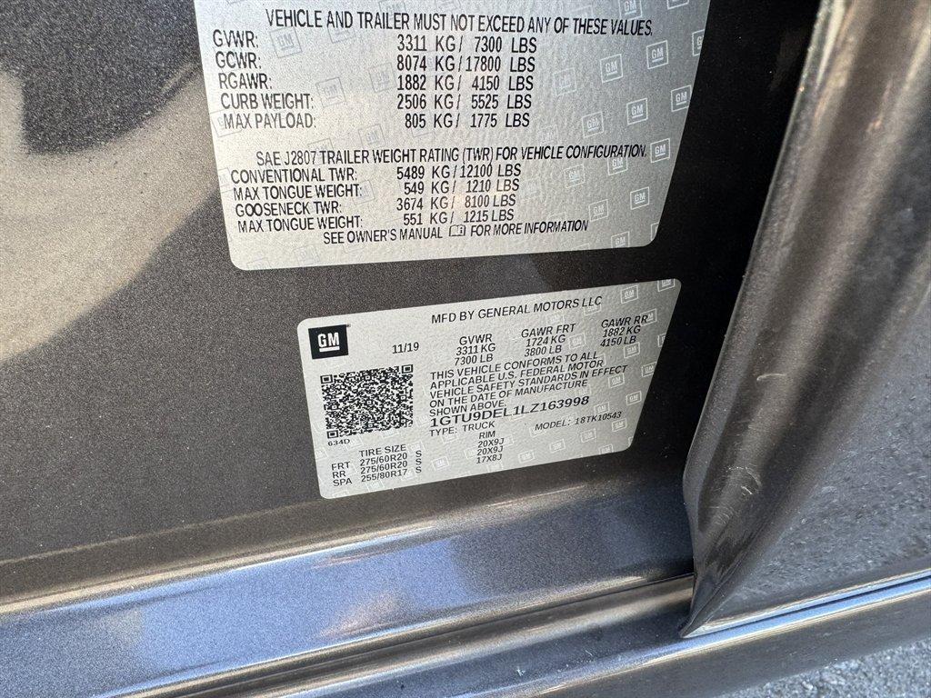 2020 Grey /Black GMC Sierra 1500 (1GTU9DEL1LZ) with an 6.2l V8 DI DYN Fuel Mgmt engine, Automatic transmission, located at 745 East Steele Rd., West Columbia, SC, 29170, (803) 755-9148, 33.927212, -81.148483 - Photo#39