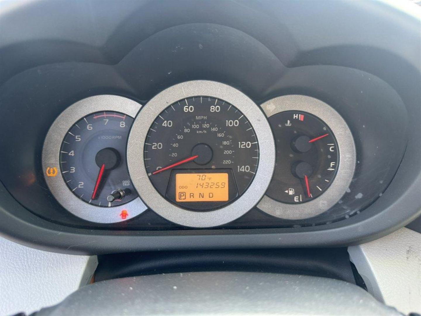 2010 Black /Grey Toyota RAV4 (JTMDF4DV6AD) with an 2.5l I-4 SFI Dohc VVT-I 2 engine, Automatic transmission, located at 745 East Steele Rd., West Columbia, SC, 29170, (803) 755-9148, 33.927212, -81.148483 - Photo#9