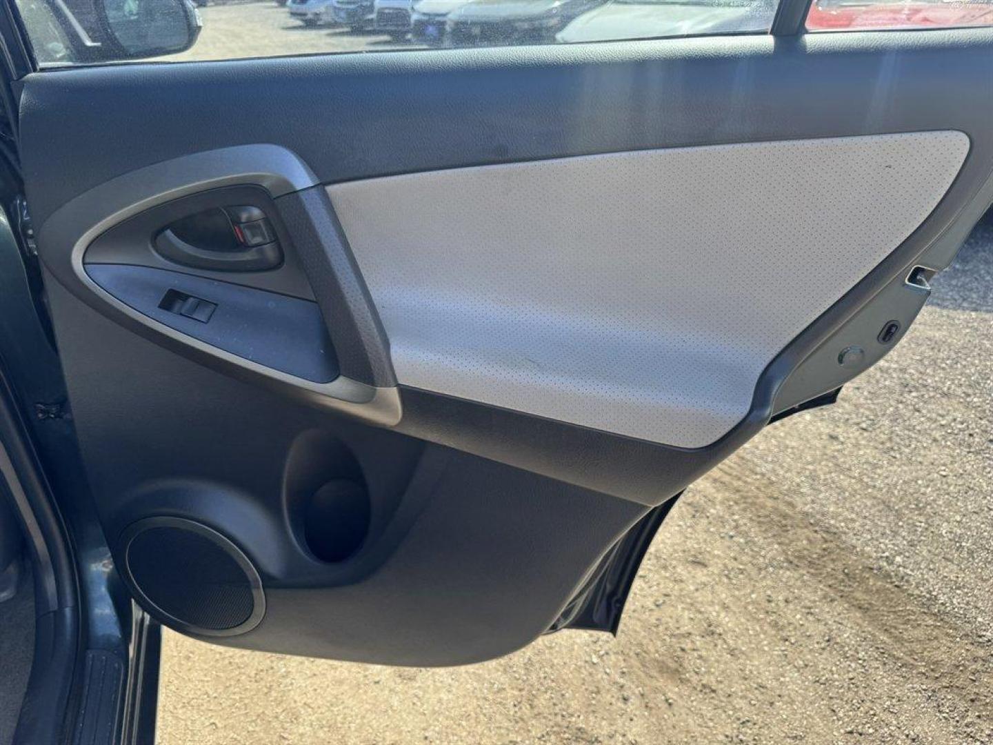 2010 Black /Grey Toyota RAV4 (JTMDF4DV6AD) with an 2.5l I-4 SFI Dohc VVT-I 2 engine, Automatic transmission, located at 745 East Steele Rd., West Columbia, SC, 29170, (803) 755-9148, 33.927212, -81.148483 - Photo#21